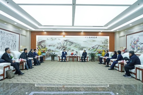 zoty中欧体育集团董事长、首席科学家王兆连会见中国农业银行潍坊分行客人